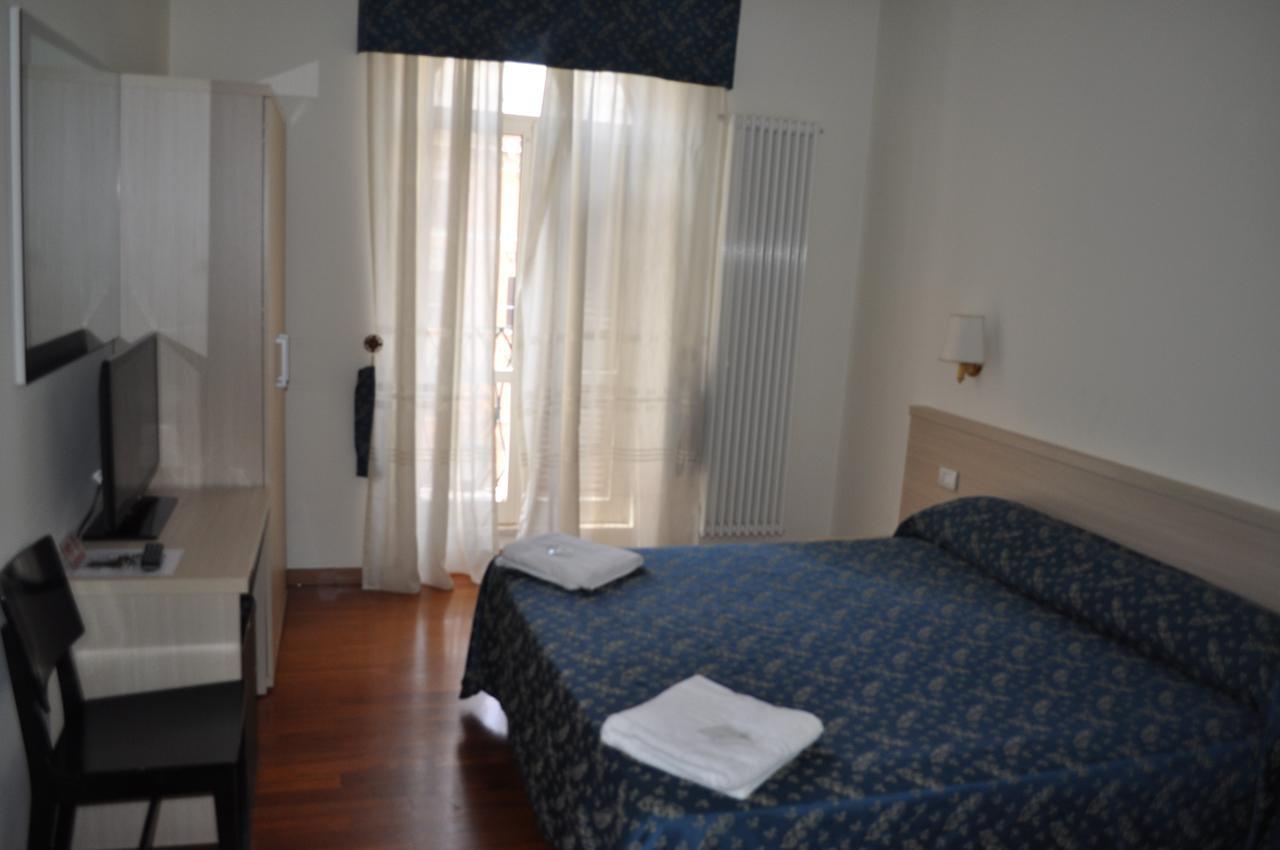 Karina Suite Roma Ngoại thất bức ảnh