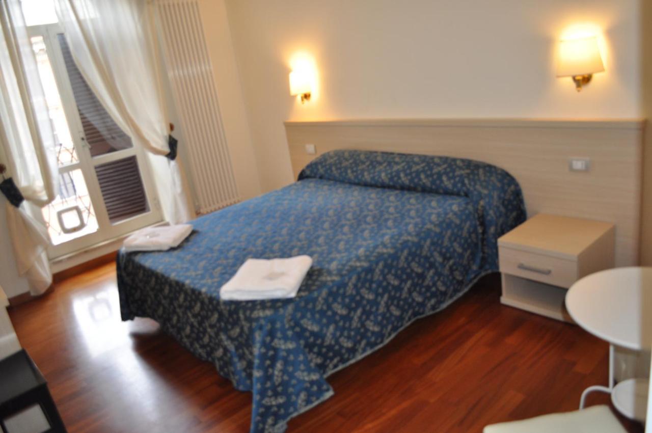 Karina Suite Roma Ngoại thất bức ảnh