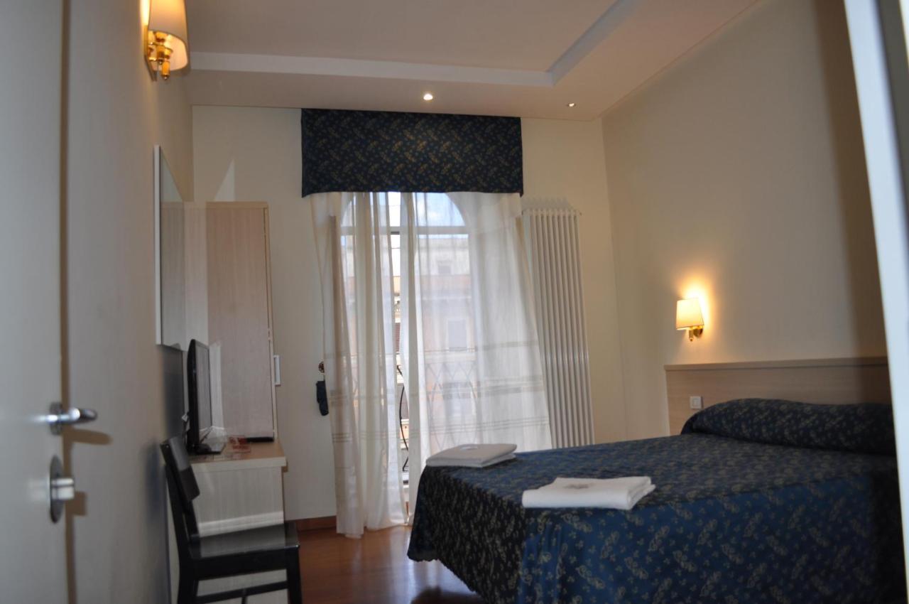 Karina Suite Roma Ngoại thất bức ảnh